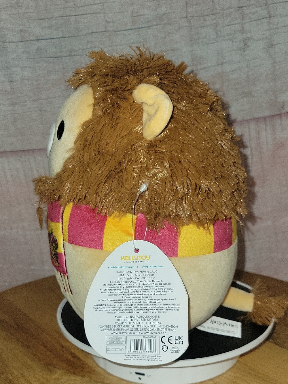 Squishmallows Harry Potter Gryffindor Lion - Picture 5 of 9